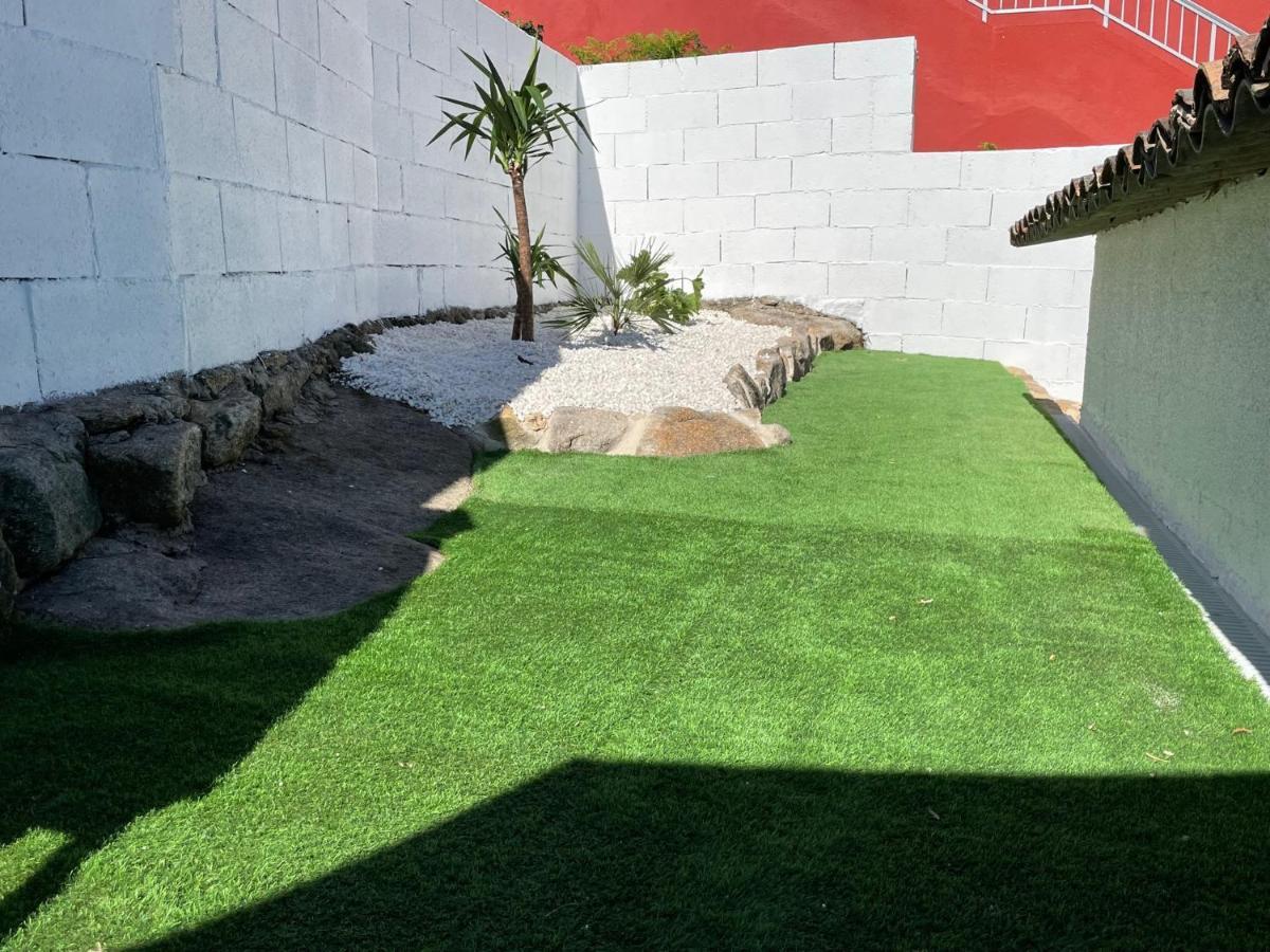 Casita Independiente Y Tres Apartamentos Con Piscina Ladeira Playa Baiona Eksteriør bilde