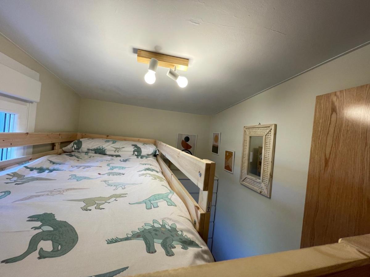 Casita Independiente Y Tres Apartamentos Con Piscina Ladeira Playa Baiona Eksteriør bilde