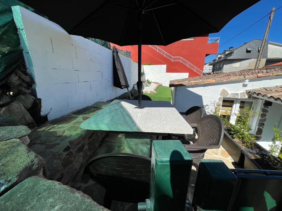 Casita Independiente Y Tres Apartamentos Con Piscina Ladeira Playa Baiona Eksteriør bilde