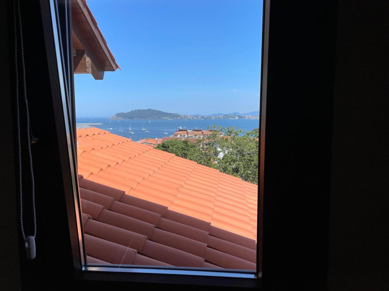 Casita Independiente Y Tres Apartamentos Con Piscina Ladeira Playa Baiona Eksteriør bilde