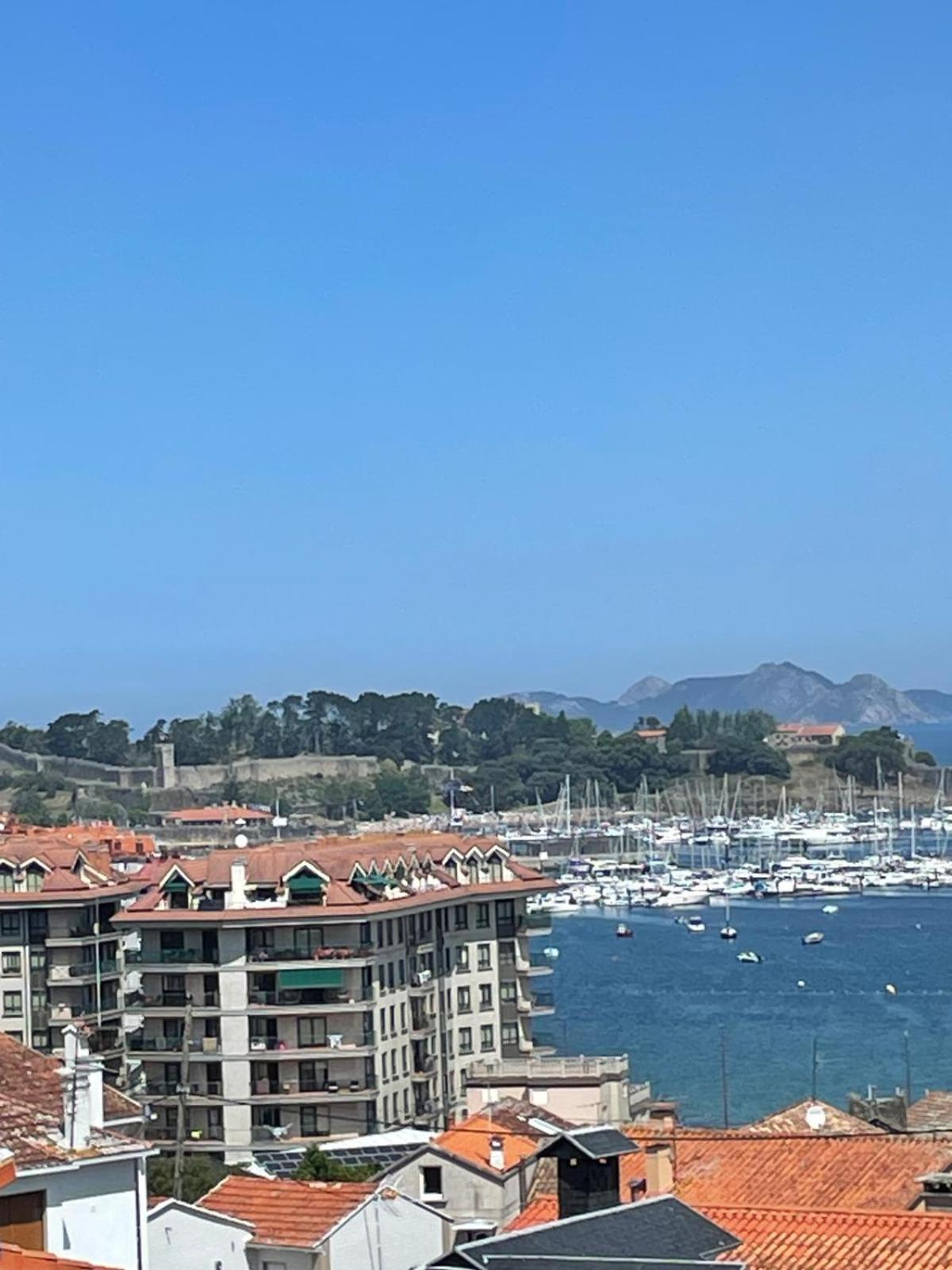 Casita Independiente Y Tres Apartamentos Con Piscina Ladeira Playa Baiona Eksteriør bilde
