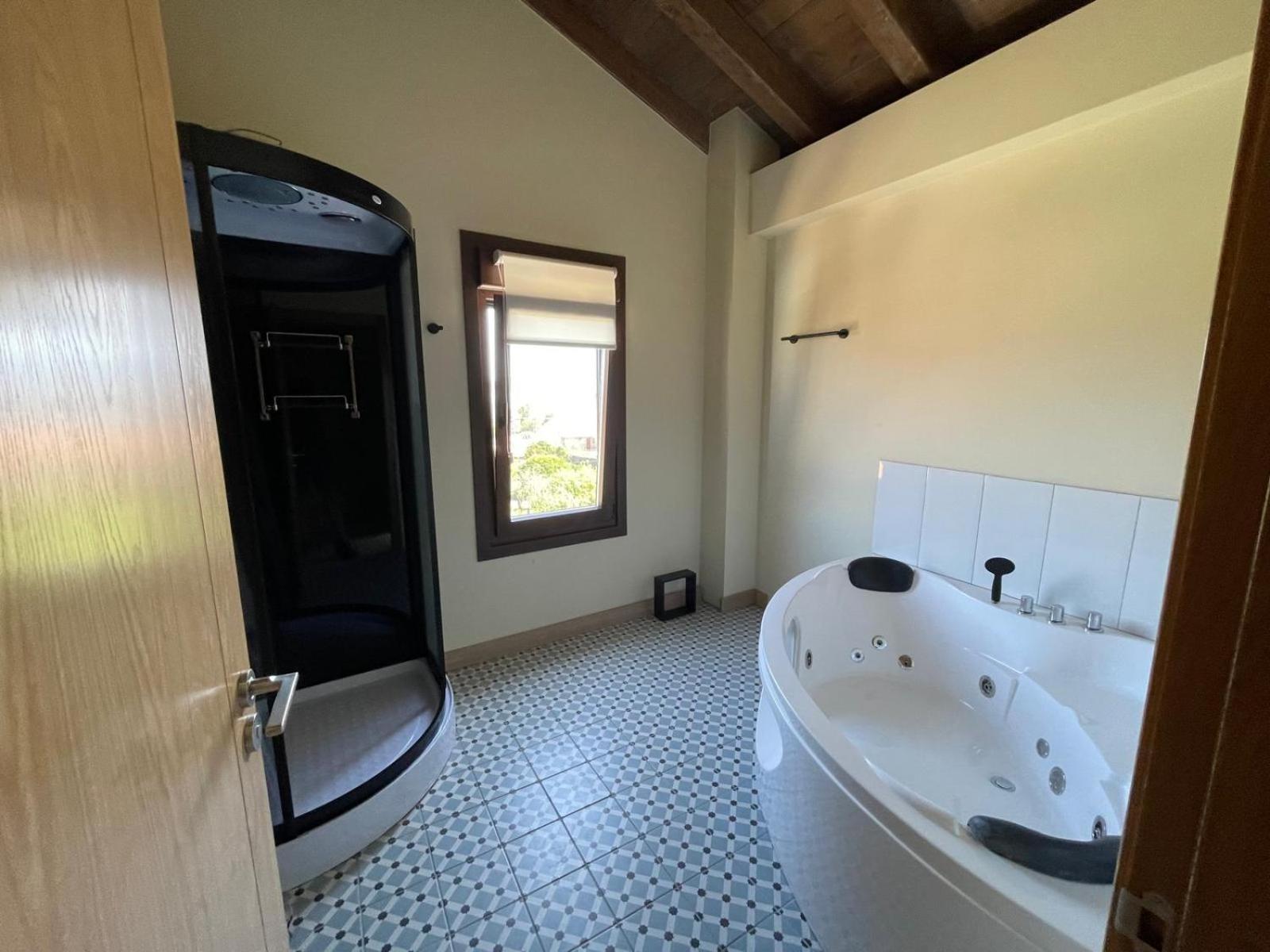 Casita Independiente Y Tres Apartamentos Con Piscina Ladeira Playa Baiona Eksteriør bilde