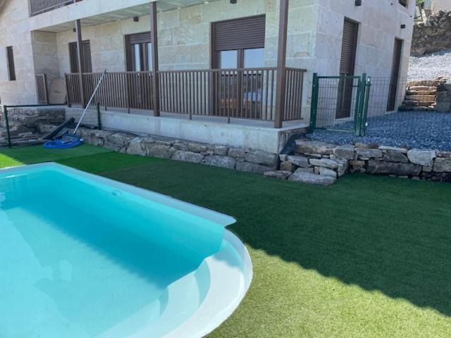 Casita Independiente Y Tres Apartamentos Con Piscina Ladeira Playa Baiona Eksteriør bilde