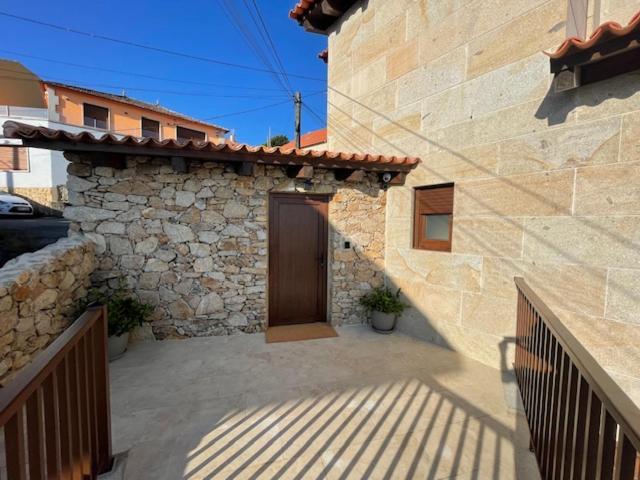 Casita Independiente Y Tres Apartamentos Con Piscina Ladeira Playa Baiona Eksteriør bilde